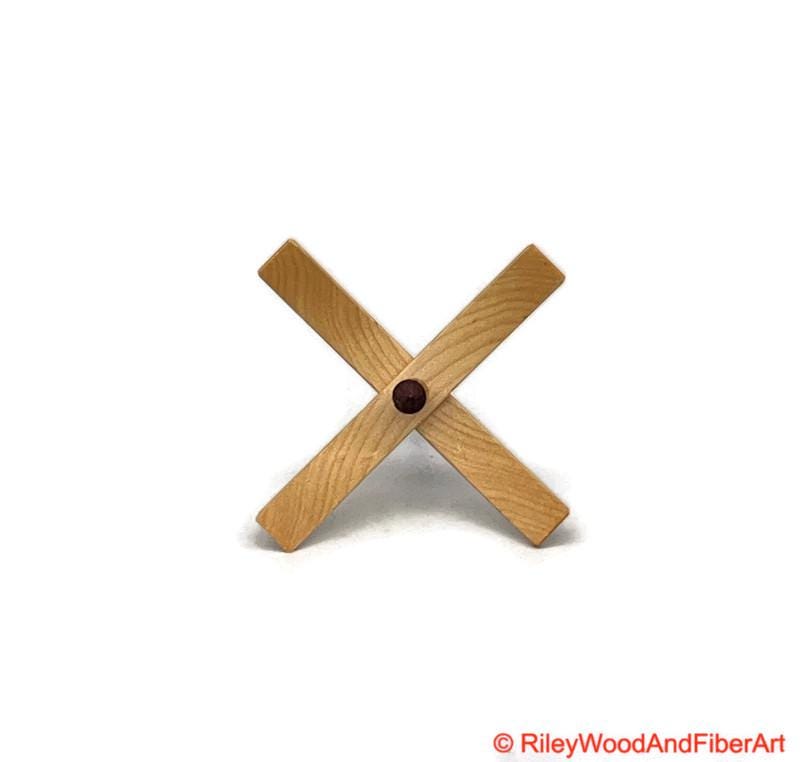 Medium Turkish Drop Spindle - Maple Whorl with Purple Heart Shaft made by Riley Wood and Fiber Art