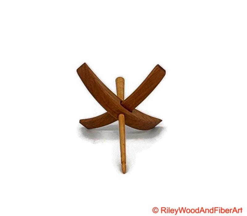 Medium Turkish Drop Spindle - Alder Whorl with Apple Shaft made by Riley Wood and Fiber Art