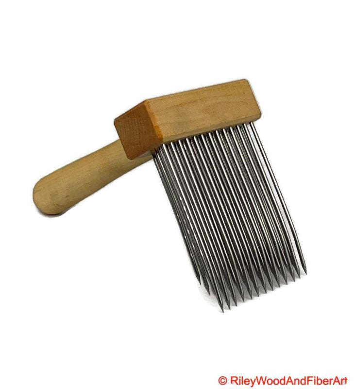 Wool Comb - Single Comb Quadruple Row Standard - Maple and Maple made by Riley Wood and Fiber Art