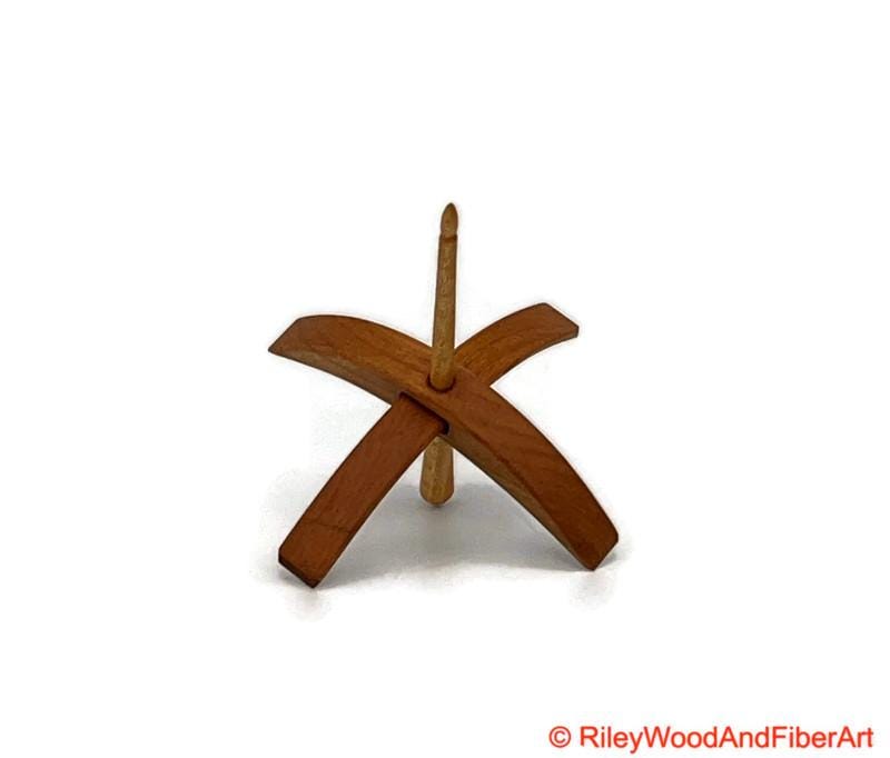 Medium Turkish Drop Spindle - Alder Whorl with Apple Shaft made by Riley Wood and Fiber Art