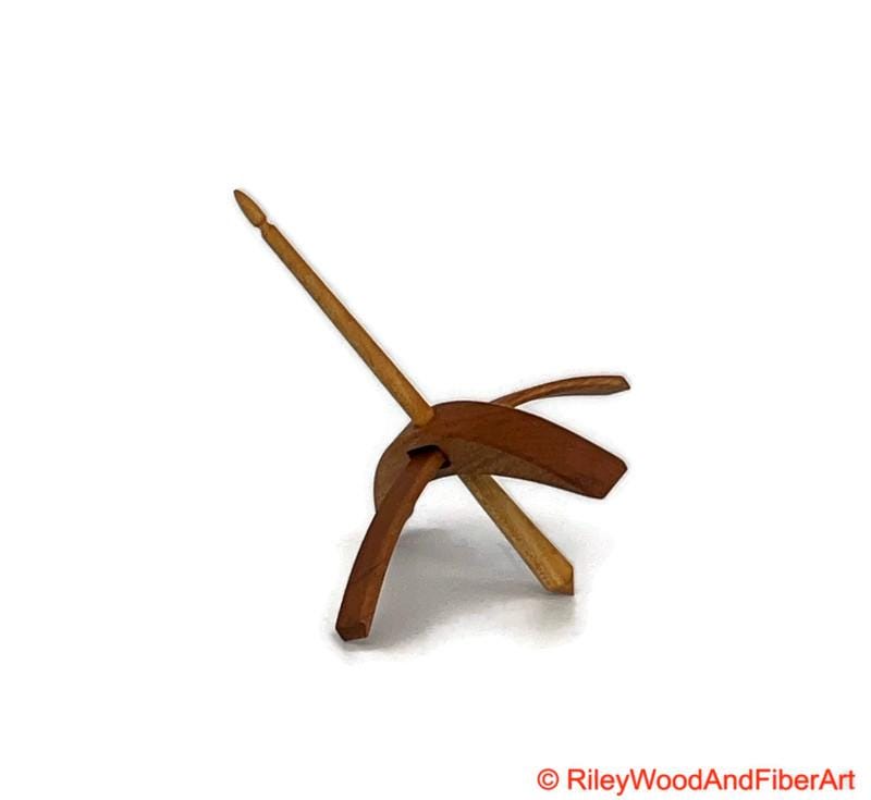 Medium Turkish Drop Spindle - Alder Whorl with Apple Shaft made by Riley Wood and Fiber Art