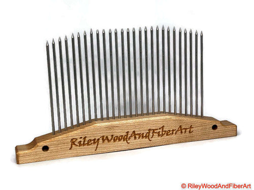 Wool/Fiber Hackle 6 Single Row Standard made by Riley Wood and Fiber Art